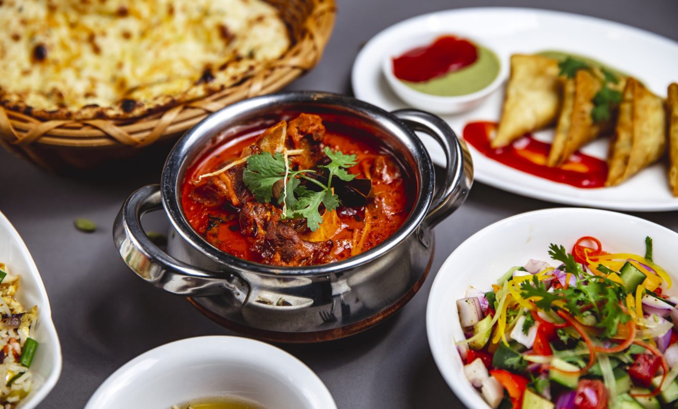 nearby indian restaurant